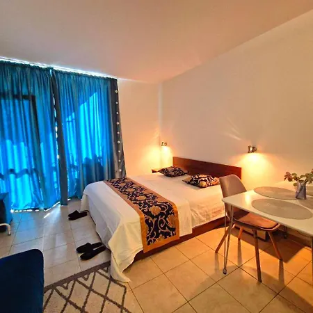 Apartamento Complex Rose