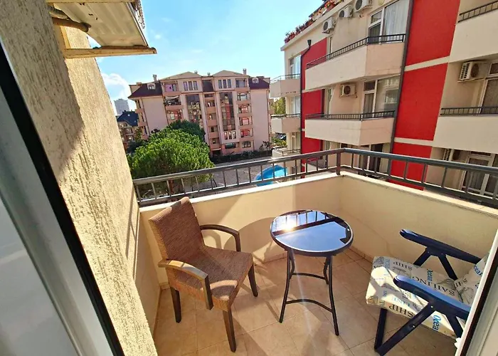 Apartament Complex Rose *