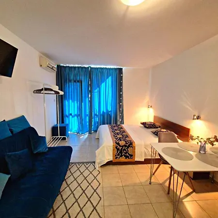 Complex Rose * サニービーチ