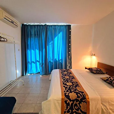 Apartamento Complex Rose